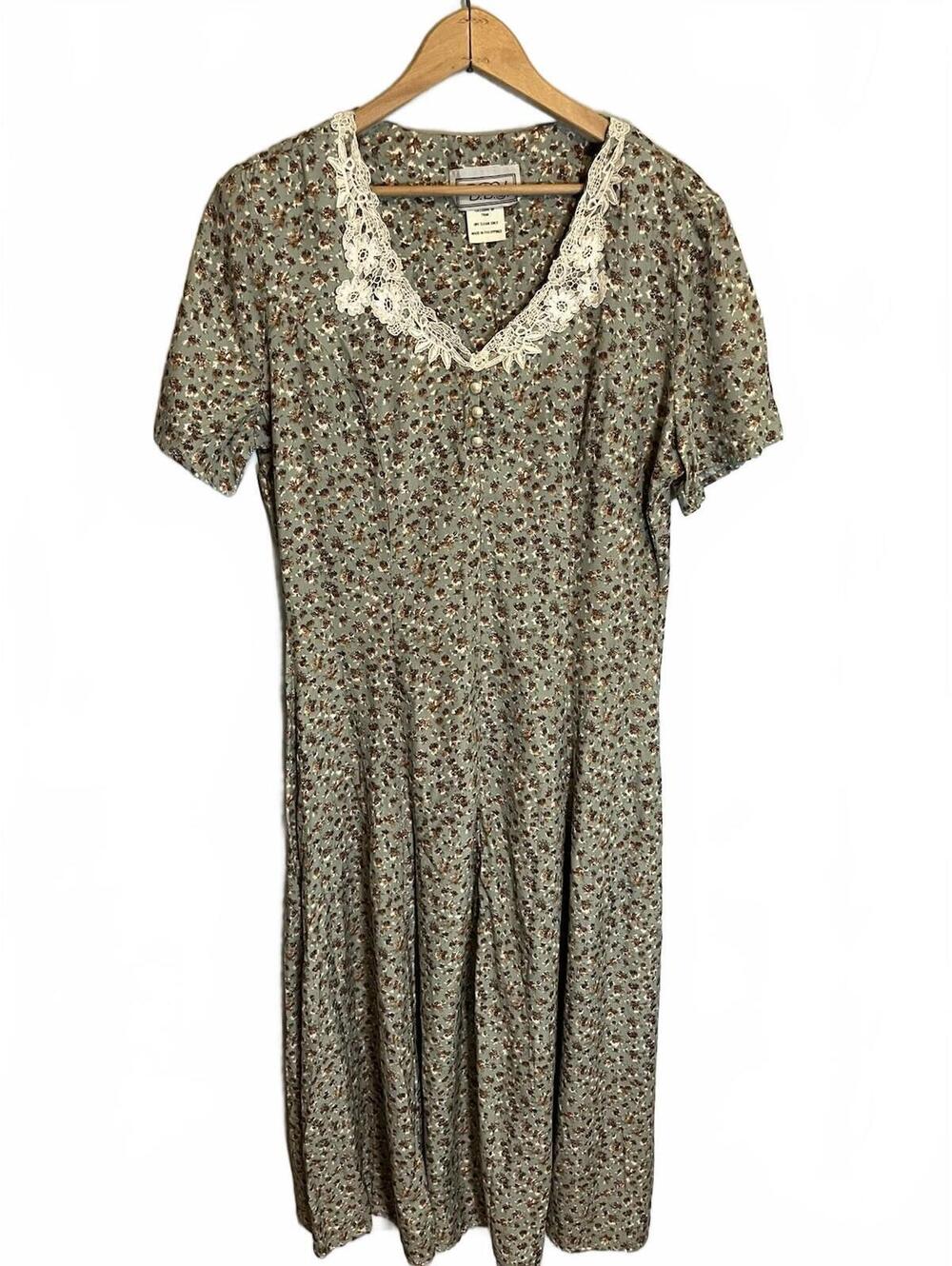 Vintage DBY Ltd. 90s Floral Dress Pearl Buttons Lace Up Back Cottagecore Dress 5